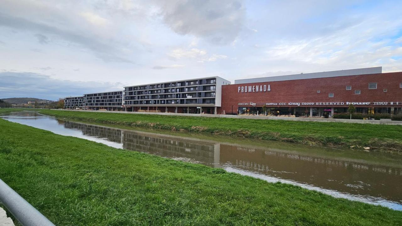 Apartman Promenada 尼特拉 外观 照片
